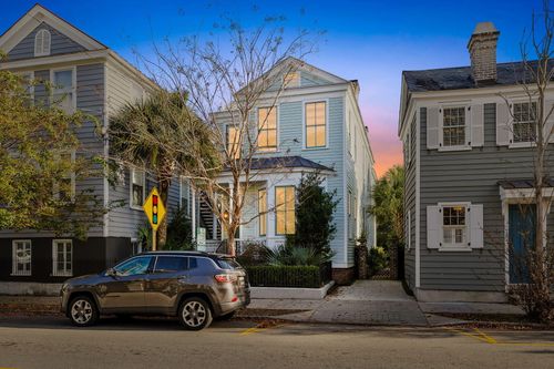 111 Cannon St, Charleston, SC, 29403-6790 | Card Image