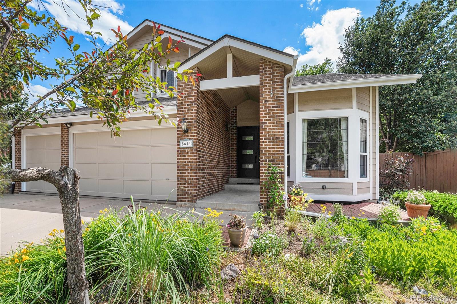 Maplewood Dr, Highlands Ranch, CO 80126