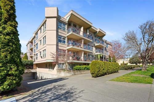 312-2560 Wark St, Victoria, BC, V8T4G8 | Card Image