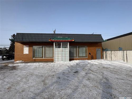 736 Victoria Ave, Regina, SK, S4N0R3 | Card Image