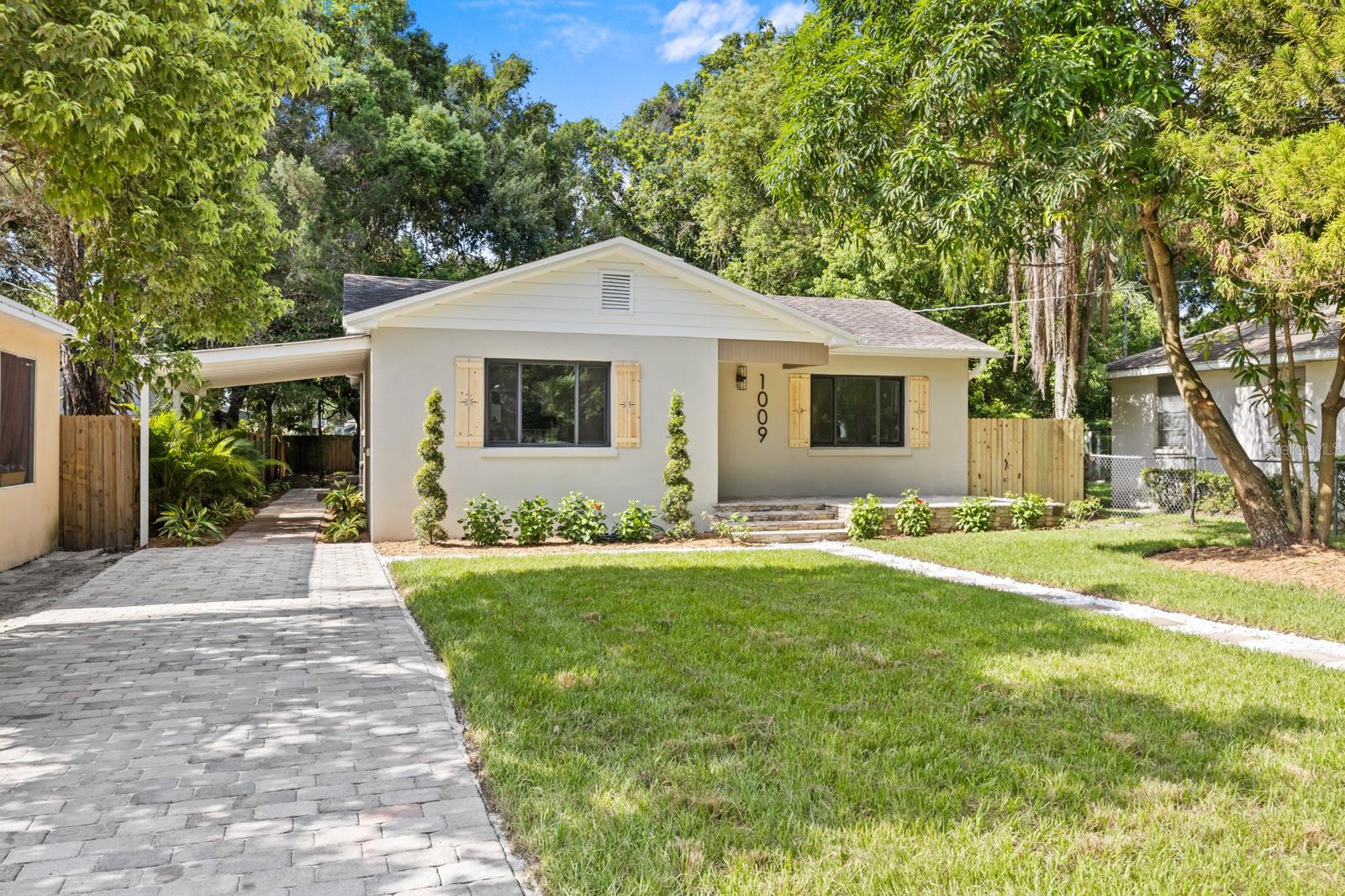 Genesee St, Tampa, FL 33603