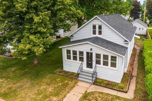 340 Island Ave, Port Edwards, WI, 54469-1239 | Card Image