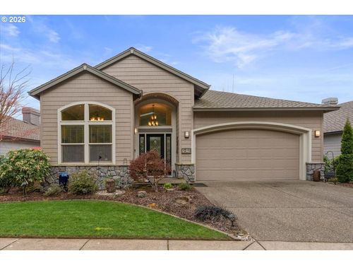 642 Se 38th Dr, Gresham, OR, 97080-8460 | Card Image