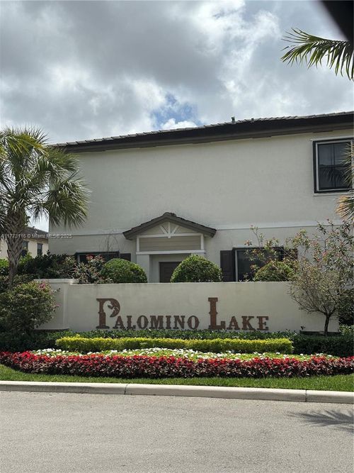 4706 Santa Cruz Way, Davie, FL, 33314-4485 | Card Image