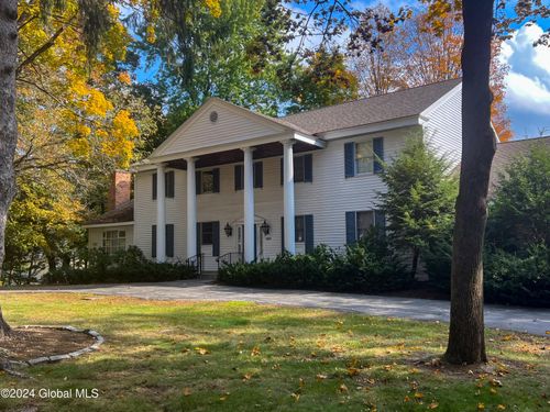 660 Broadway, Saratoga Springs, NY, 12866-1624 | Card Image