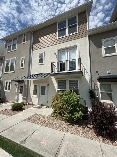 885 S 2560 E, Spanish Fork, UT, 84660-6256 | Card Image