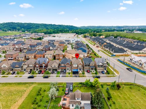 {{alt}} | Card Image