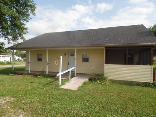 226 Ohio St, Worthington, IN, 47471-2306 | Card Image