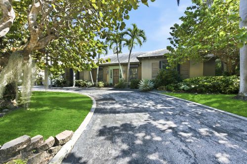 112 Algoma Rd, Palm Beach, FL, 33480-4902 | Card Image