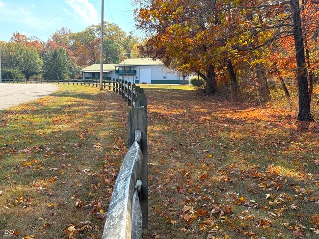 8052 E Ash Rd, House other with 2 bedrooms, 3 bathrooms and null parking in Bloomfield IN | Image 13