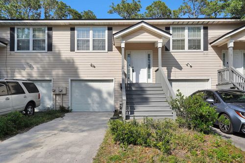 8305 Homeport Ct, Jacksonville, FL, 32244-1394 | Card Image