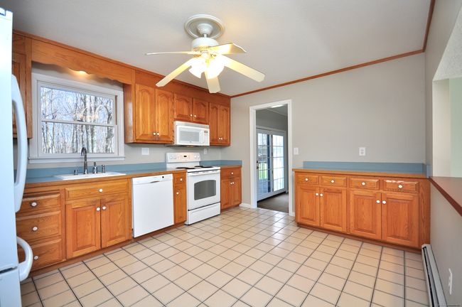780 East St, House other with 4 bedrooms, 3 bathrooms and null parking in Andover CT | Image 18