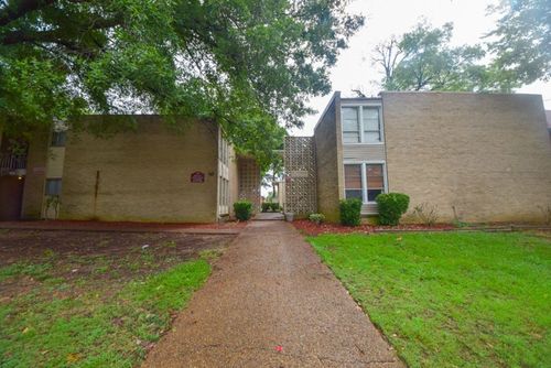 32-10-32 N Belvedere Blvd, Memphis, TN, 38104 | Card Image