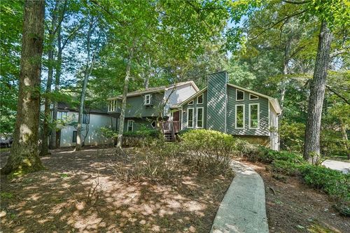 4927 Dillards Mill Way, Peachtree Corners, GA, 30096-2978 | Card Image