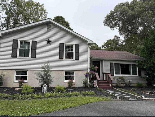 708 S 2nd Ave, Galloway, NJ, 08205-9546 | Card Image