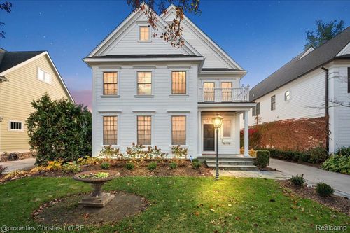 775 Wallace St, Birmingham, MI, 48009-3746 | Card Image