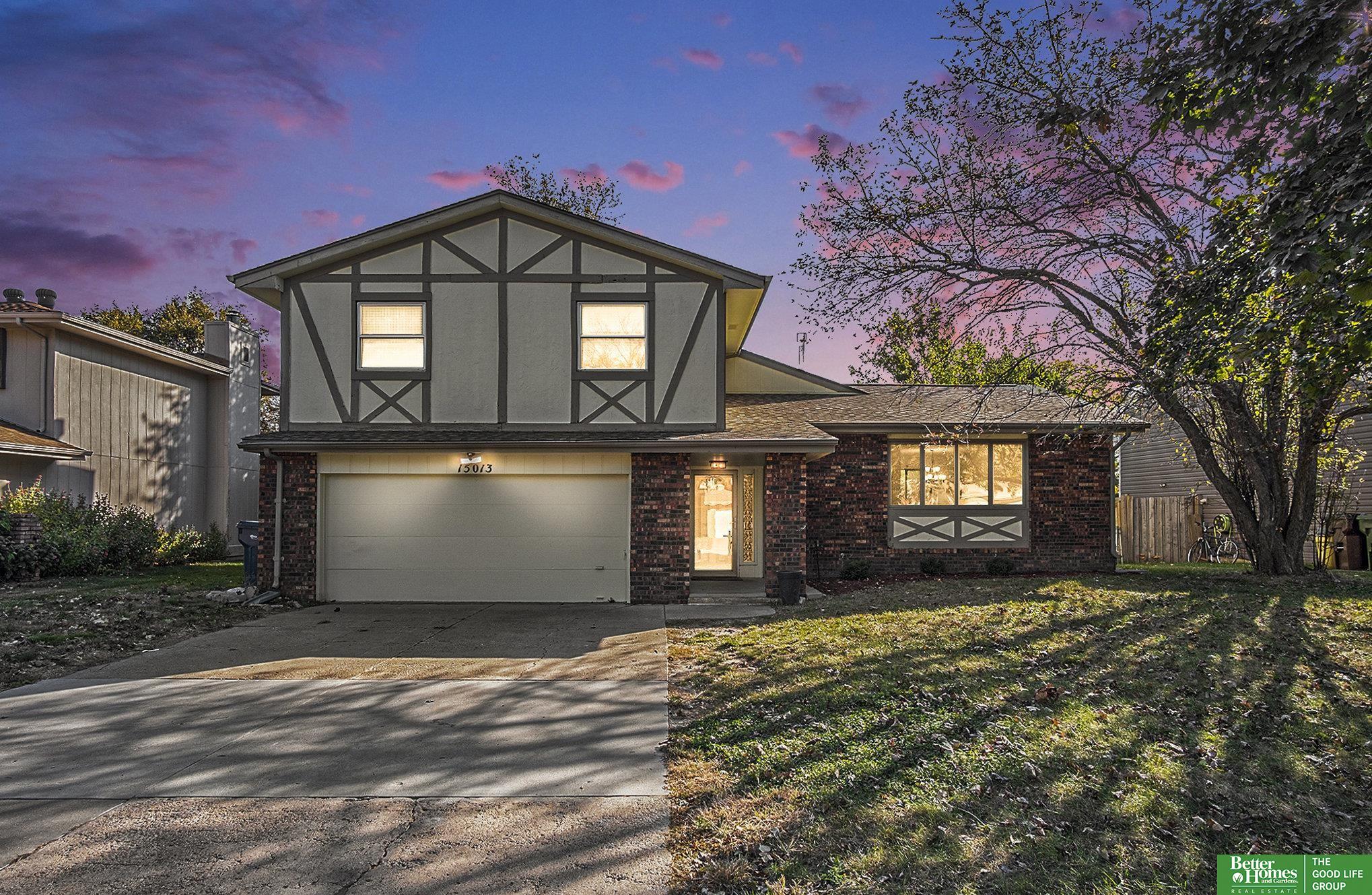 15013 Normandy Boulevard, For Sale in Bellevue Zoocasa