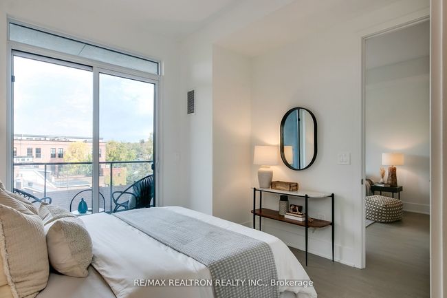 404 - 495 Logan Ave, Condo with 2 bedrooms, 2 bathrooms and 1 parking in Toronto ON | Image 14