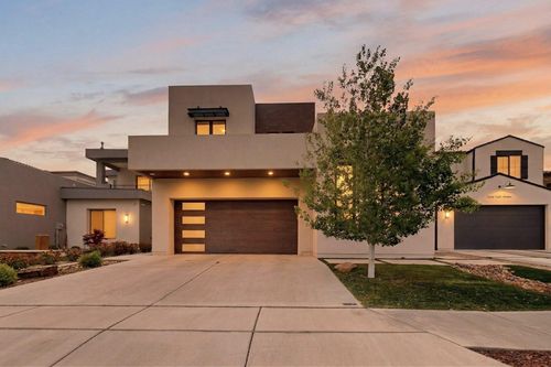 8815 Silver Oak Ln Ne, Albuquerque, NM, 87113-2570 | Card Image