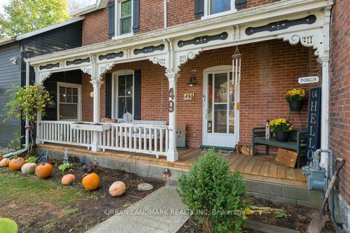 49 Prince Albert St W, Madoc, ON, K0K2K0 | Card Image