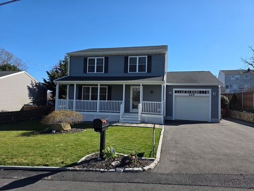 229 Concord St, Fall River, MA, 02723-4113 | Card Image