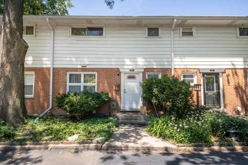 unit-d-817 Hibbard Rd, Wilmette, IL, 60091-2084 | Card Image