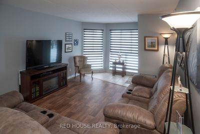 1 - 1518 Victoria Ave E, Condo with 2 bedrooms, 1 bathrooms and 2 parking in Thunder Bay ON | Image 2