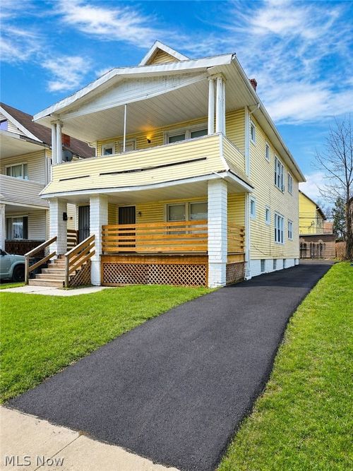 1246 E 146th St, East Cleveland, OH, 44112-2622 | Card Image