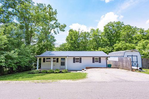 45 Pleasant Vly, Morehead, KY, 40351-9262 | Card Image