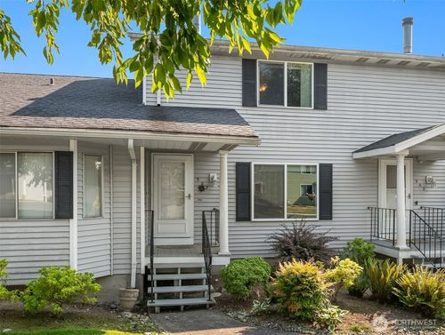 22b-307 S 325th Ln, Federal Way, WA, 98003-5752 | Card Image