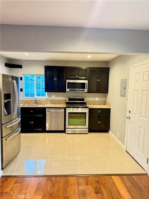 5010 3rd Ave, Los Angeles, CA, 90043-1925 | Card Image