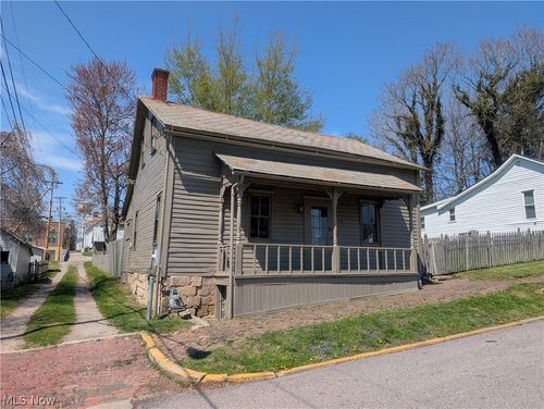 114 W Sheridan Ave, Somerset, OH, 43783-9478 | Card Image