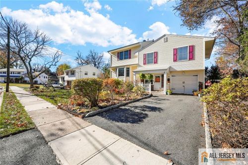 23 Rolfe Place, Metuchen, NJ, 08840 | Card Image