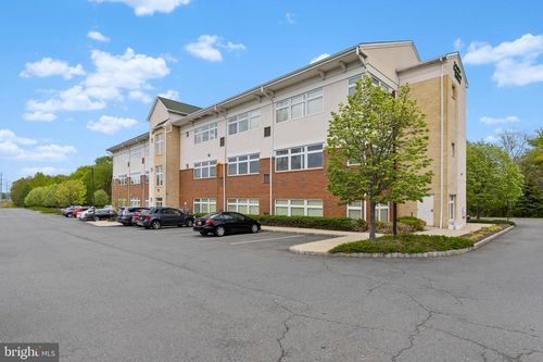 1374 Whitehorse Hamilton Square Rd, Trenton, NJ, 08690-3701 | Card Image