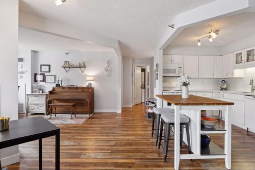 unit-402-78 10th St E, Saint Paul, MN, 55101-2248 | Card Image