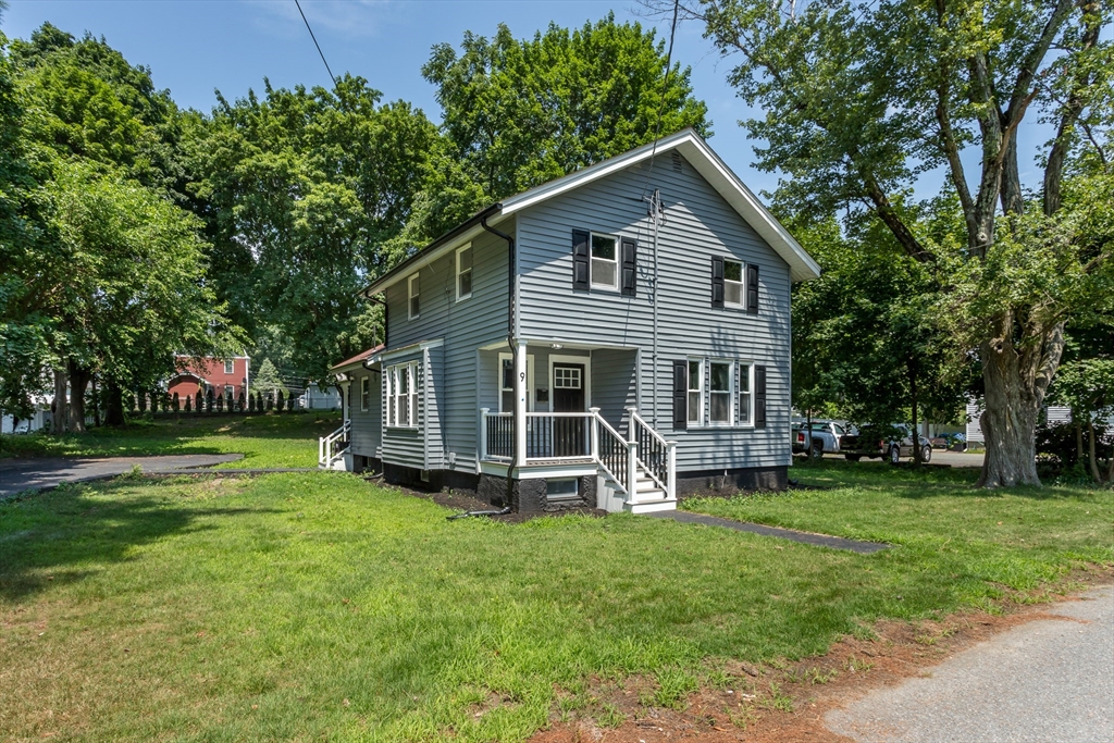 Hammond Rd, Natick, MA 01760