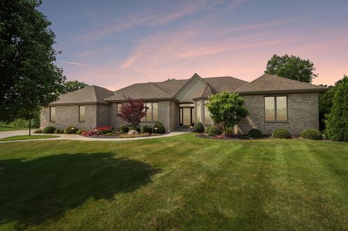 6735 Blue River Way, Caledonia, WI, 53402-9440 | Card Image