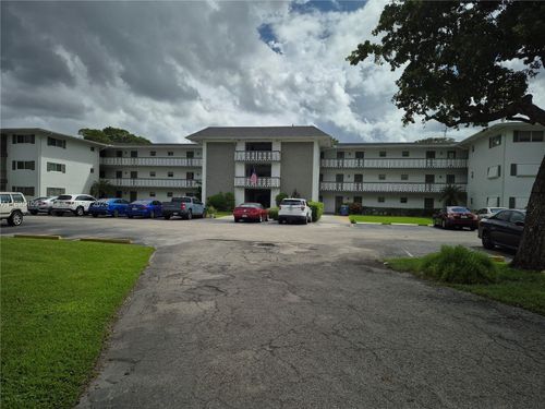 apt-302-1201 Hillcrest Ct, Hollywood, FL, 33021-7833 | Card Image