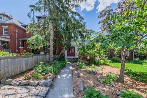 138 Bayswater Ave, Ottawa, ON, K1Y2G1 | Card Image