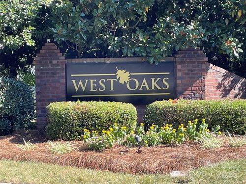 5453 S Oakmont St, Kannapolis, NC, 28081-6406 | Card Image