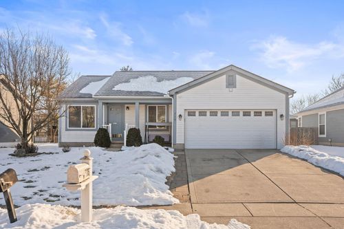 716 Academy Dr, Galloway, OH, 43119-8836 | Card Image