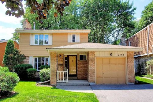 bsmt-1798 Storrington St, Pickering, ON, L1V2Y5 | Card Image