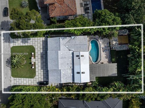 530 Sabal Palm Rd, Miami, FL, 33137-3374 | Card Image