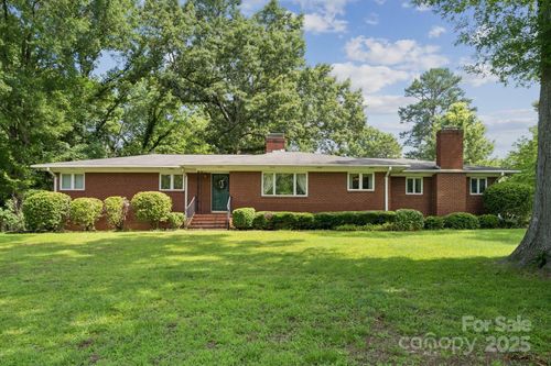 2500 Kendrick Dr, Charlotte, NC, 28214-2510 | Card Image