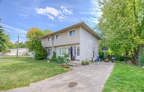 151 Franklin St N, Kitchener, ON, N2A1Y3 | Card Image