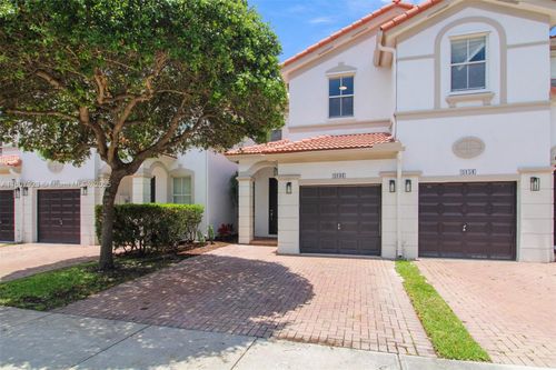 8144 Nw 107th Path, Doral, FL, 33178-6051 | Card Image