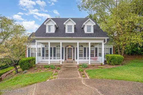 7204 Austinwood Rd, Louisville, KY, 40214-5924 | Card Image