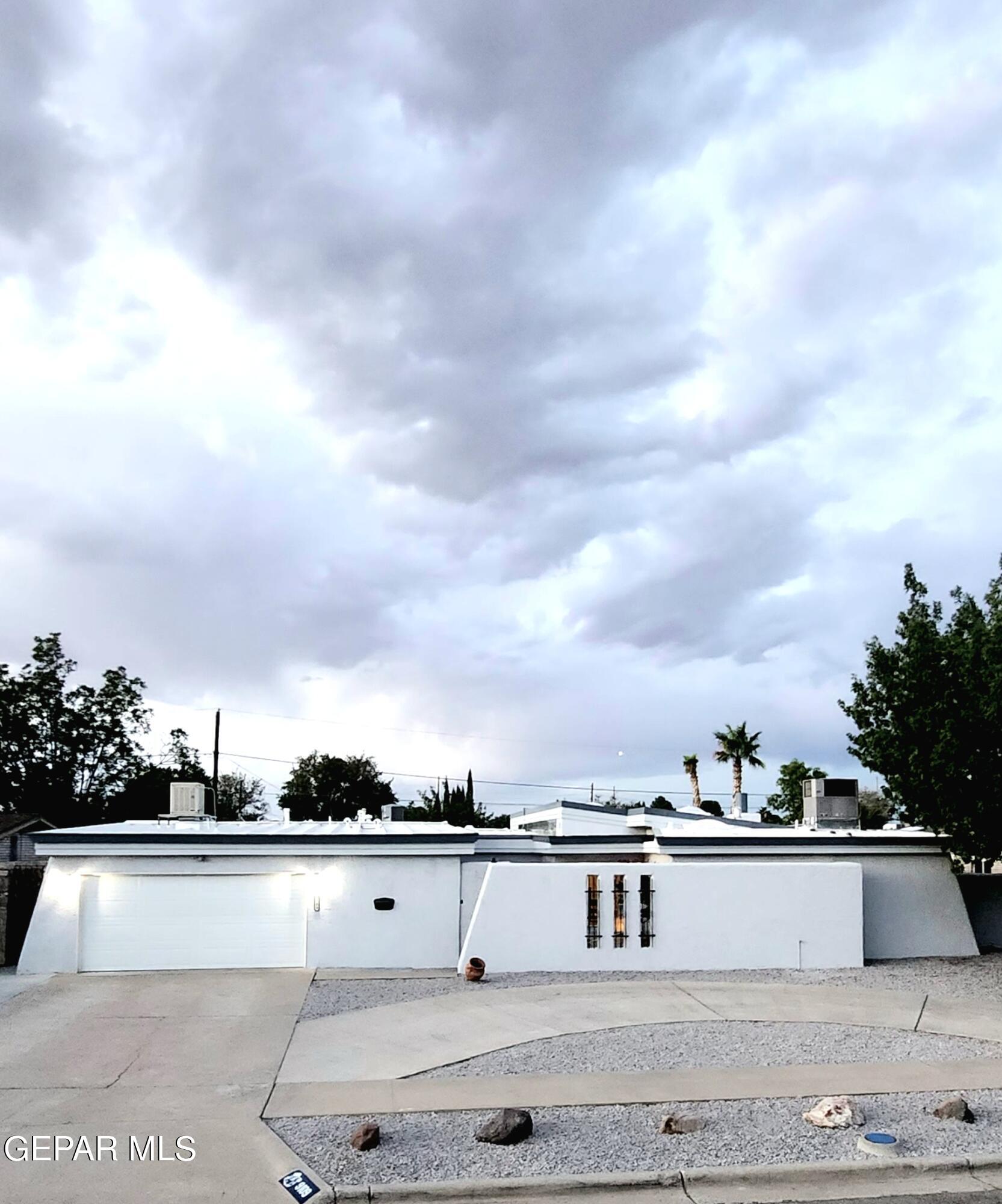Rex Ct, El Paso, TX 79925