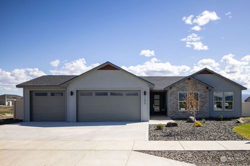 100 W Chinook Road, Ellensburg, WA, 98926 | Card Image