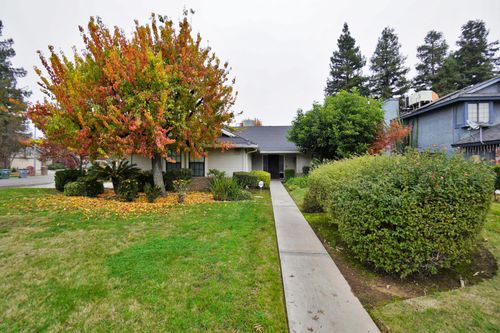 1230 W Sierra Ave, Fresno, CA, 93711-2061 | Card Image